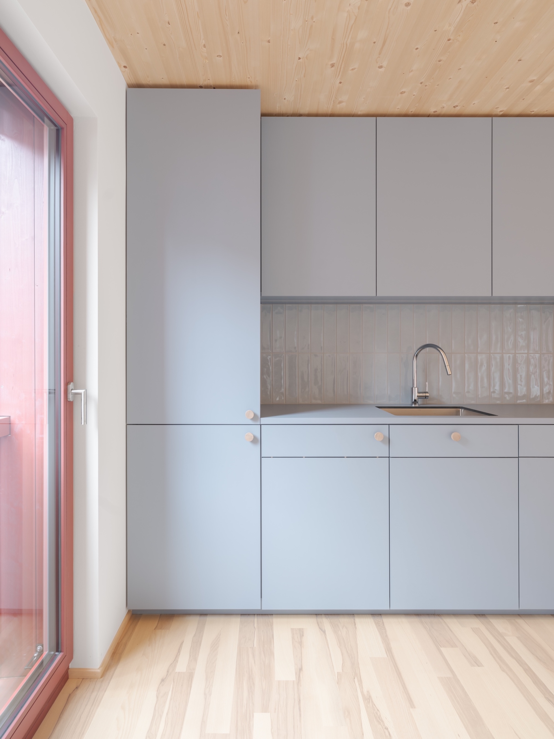 Schadenbauer Quartiersentwicklung Verdichtung Holzbau Maisonette Küche